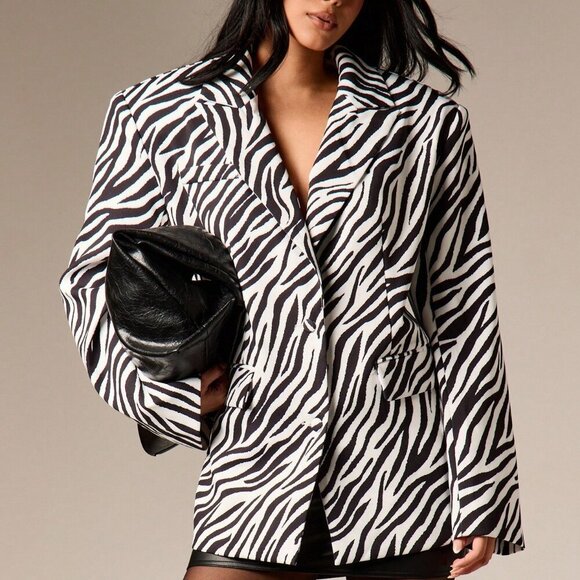 MODA ME COUTURE Jackets & Blazers - Black And White Casual Women's Oversized Zebra Print Blazer